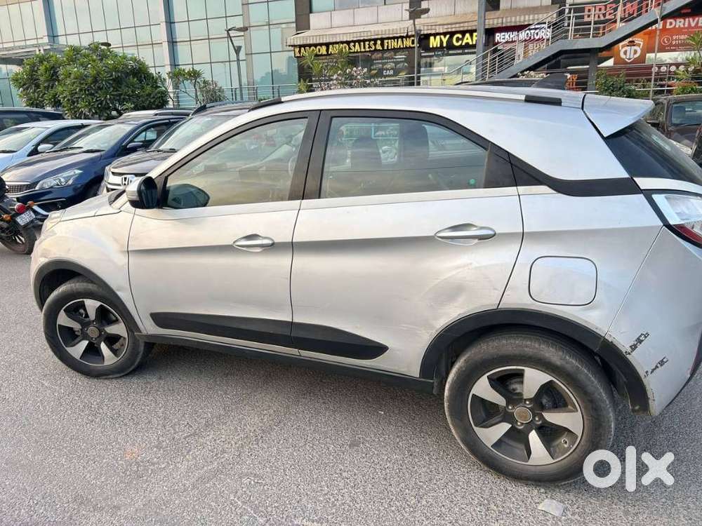Tata Nexon 1.2 Revotron Xza Plus, 2019, Petrol