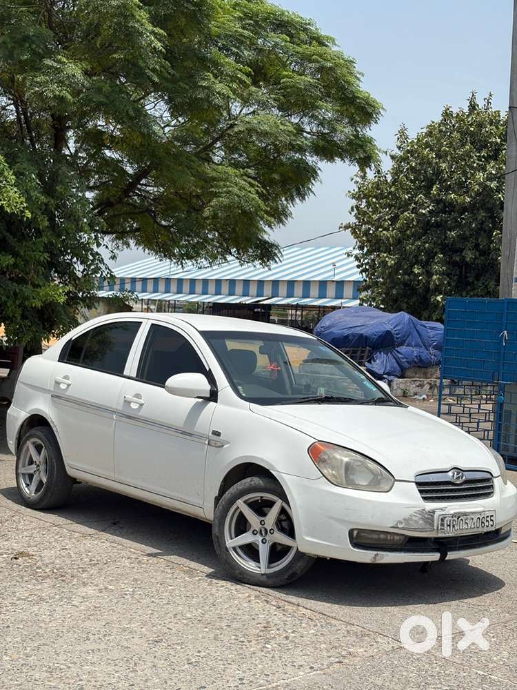 Hyundai Verna Manual 2009
