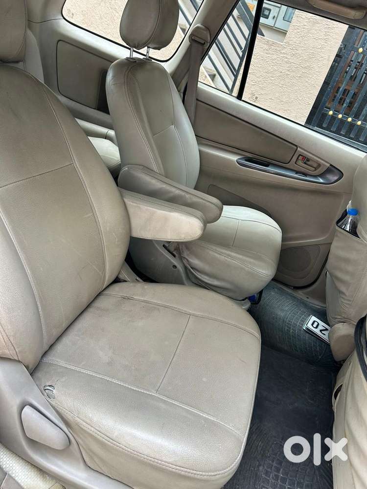 Toyota Innova 2.5 G (diesel) 7 Seater, 2008, Diesel