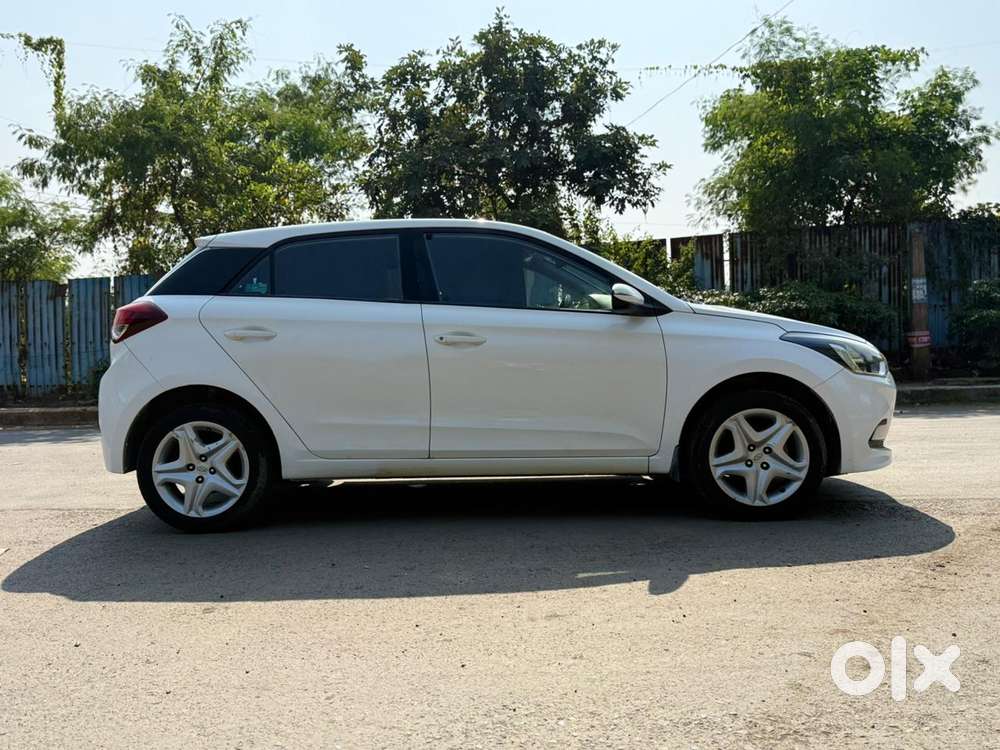 Hyundai I20 Petrol Asta, 2017, Petrol