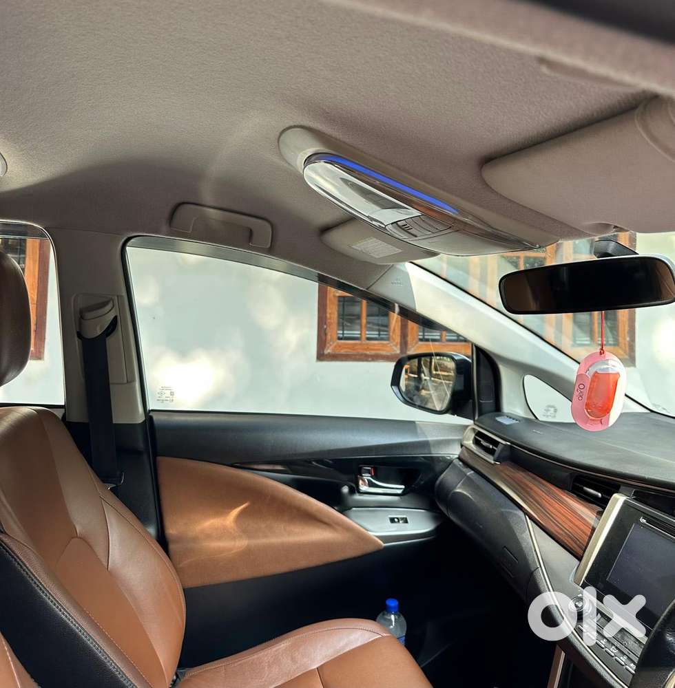 Toyota Innova Crysta 2.8 Zx At, 2016, Diesel