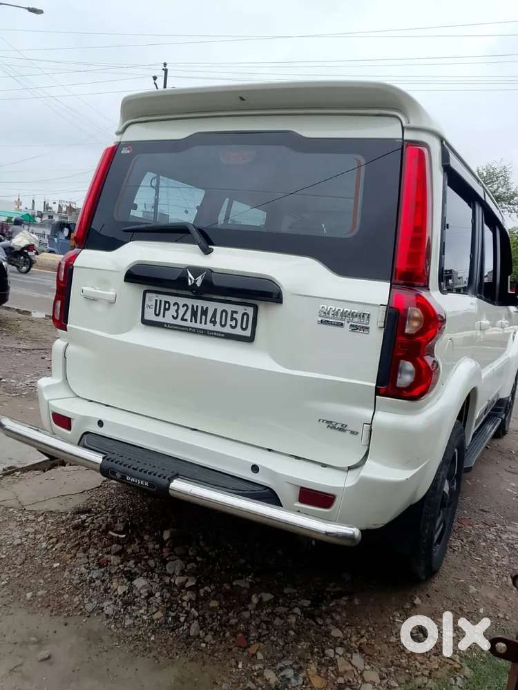 Mahindra Scorpio Classic, 2023, Diesel