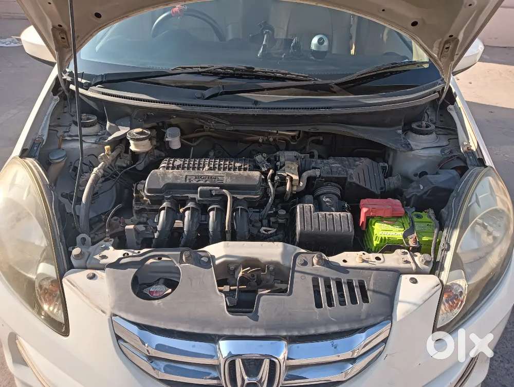 Honda Amaze 2013 Petrol 32000 Km Driven