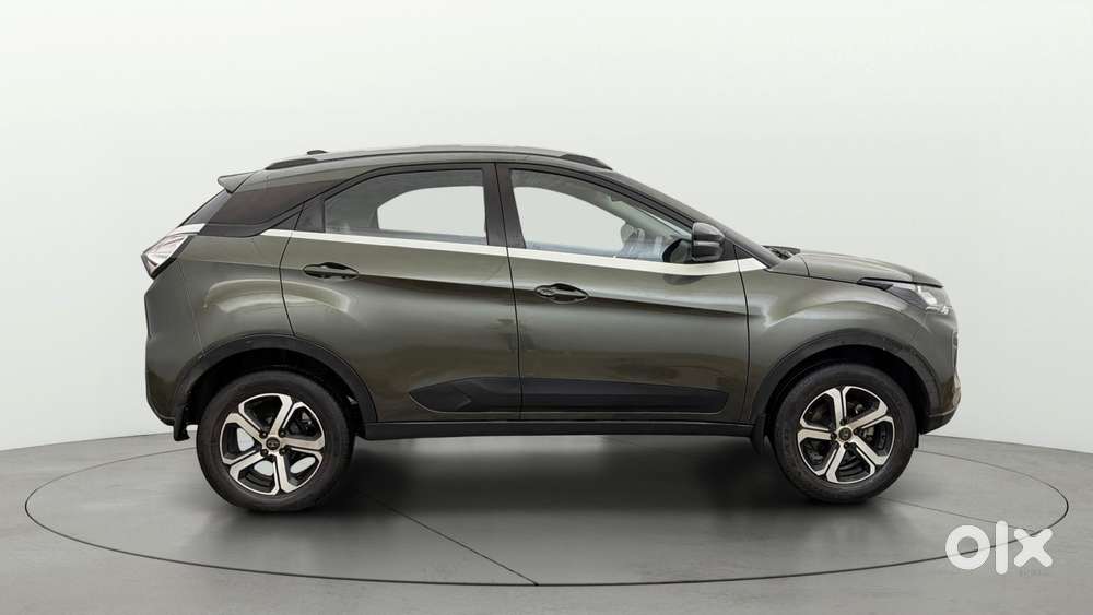 Tata Nexon 1.2 Revotron Xz Plus, 2022, Petrol