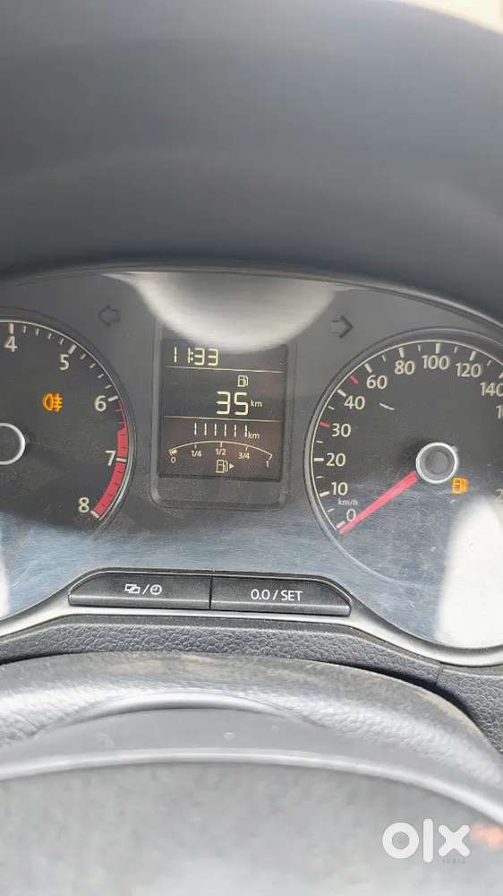 Volkswagen Polo 2015 Petrol 115000 Km Driven