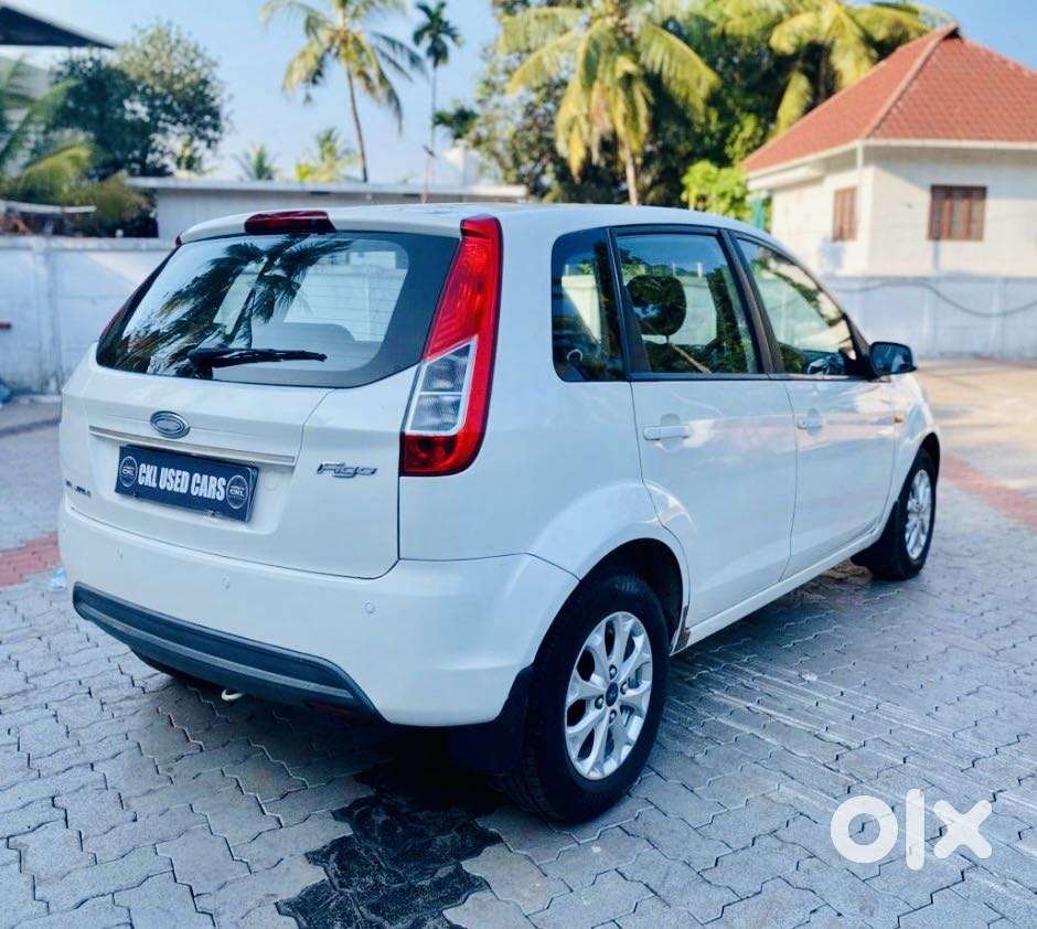 Ford Figo Titanium At, 2013, Petrol