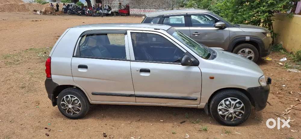 Maruti Suzuki 800 2010