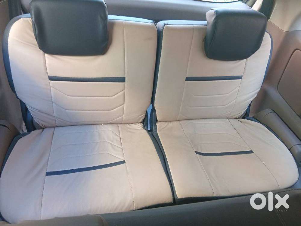 Toyota Innova 2.5 G (diesel) 8 Seater, 2015, Diesel