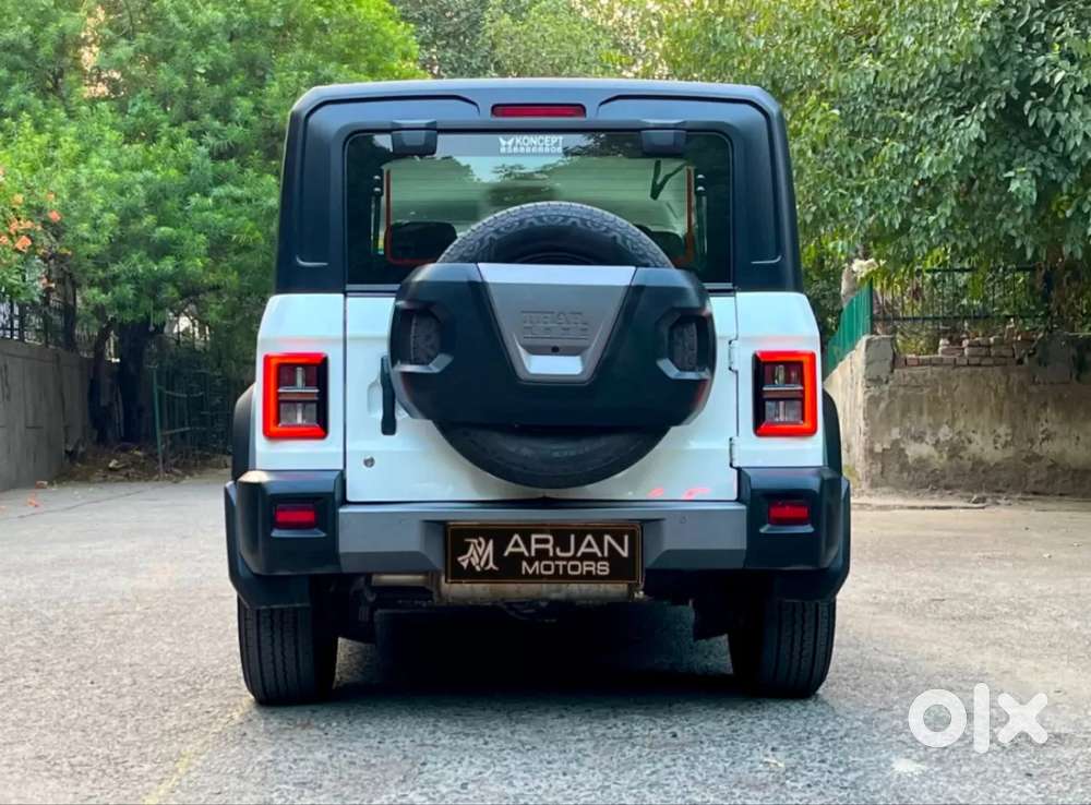 Mahindra Thar Roxx, 2025, Petrol
