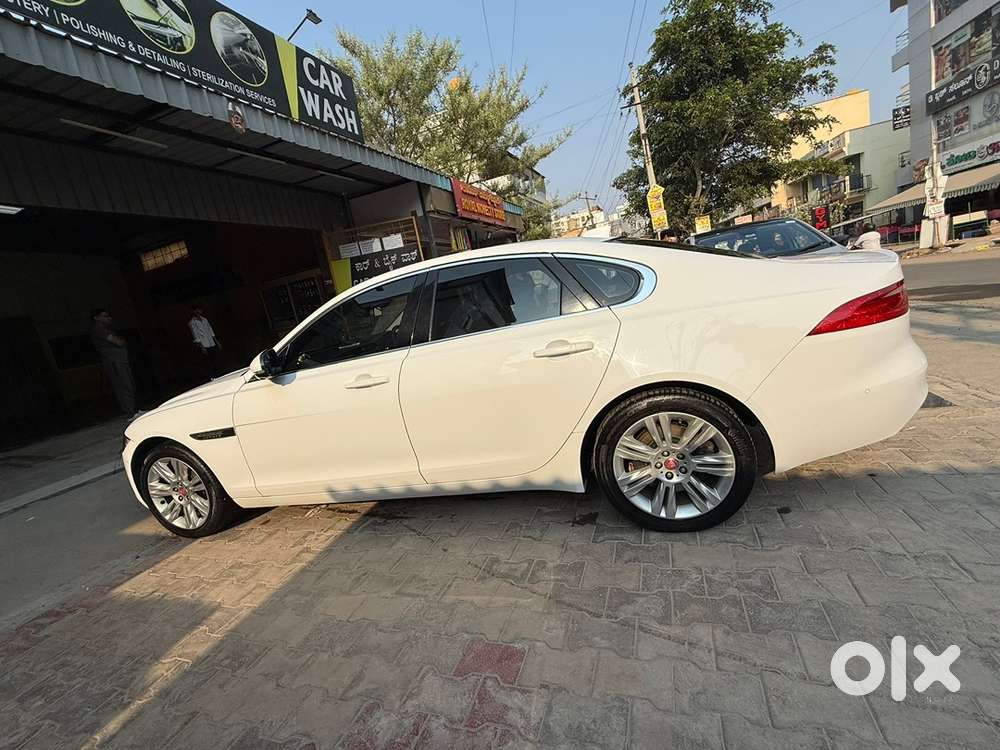 Jaguar Xf Diesel 2017