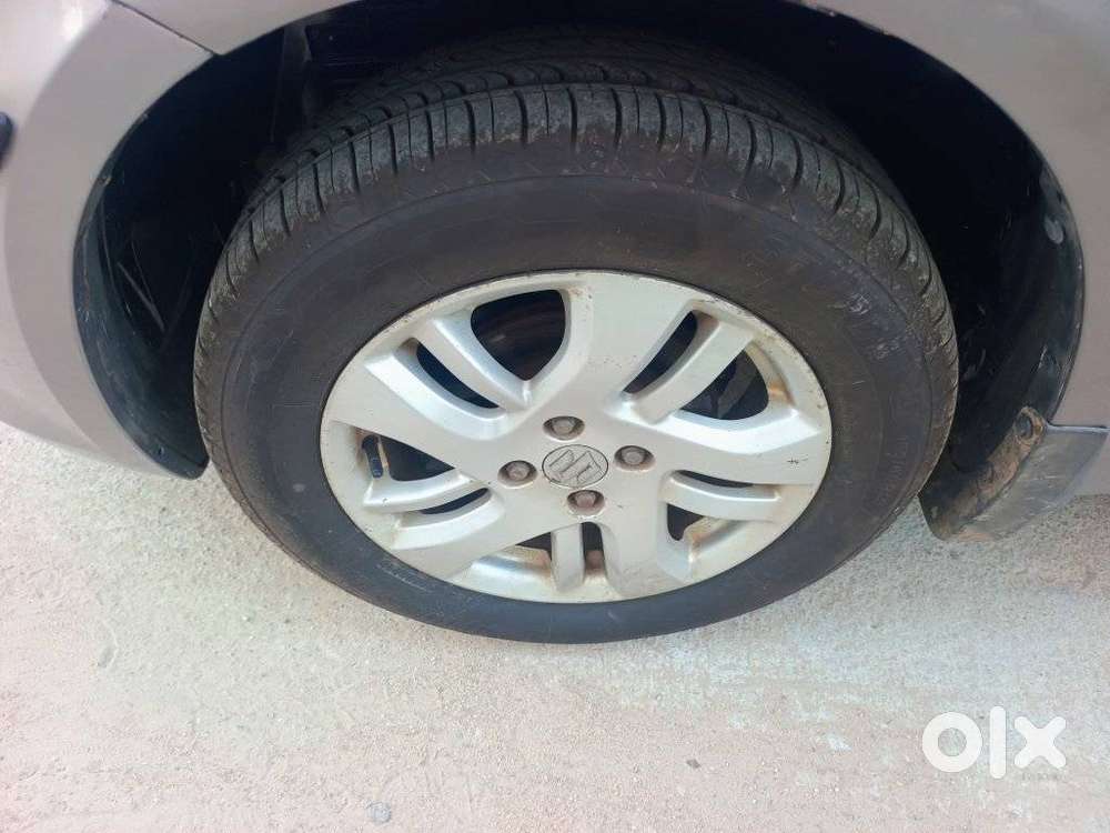 Maruti Suzuki Swift Dzire Zdi Bsiv, 2014, Diesel