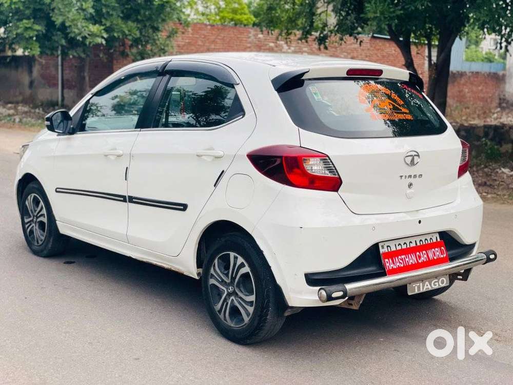 Tata Tiago 1.2 Revotron Xt (o), 2022, Petrol