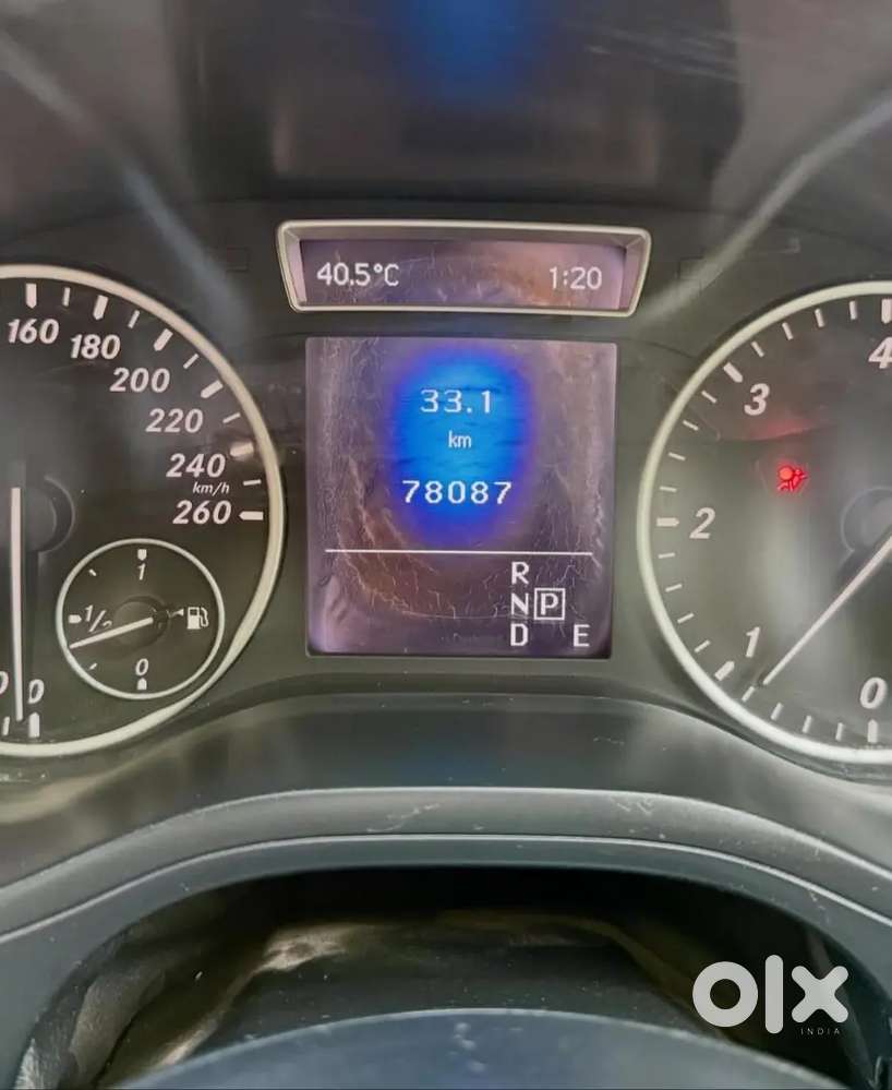 Mercedes-benz B180 Cdi Diesel Sunroof 2014 Model In Excellent Conditio