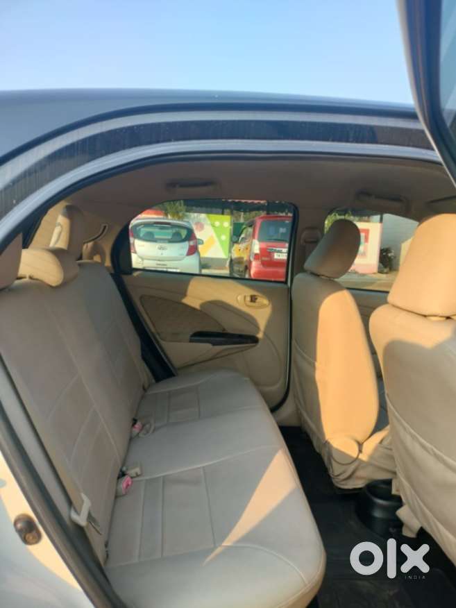 Toyota Etios Liva, 2016, Petrol