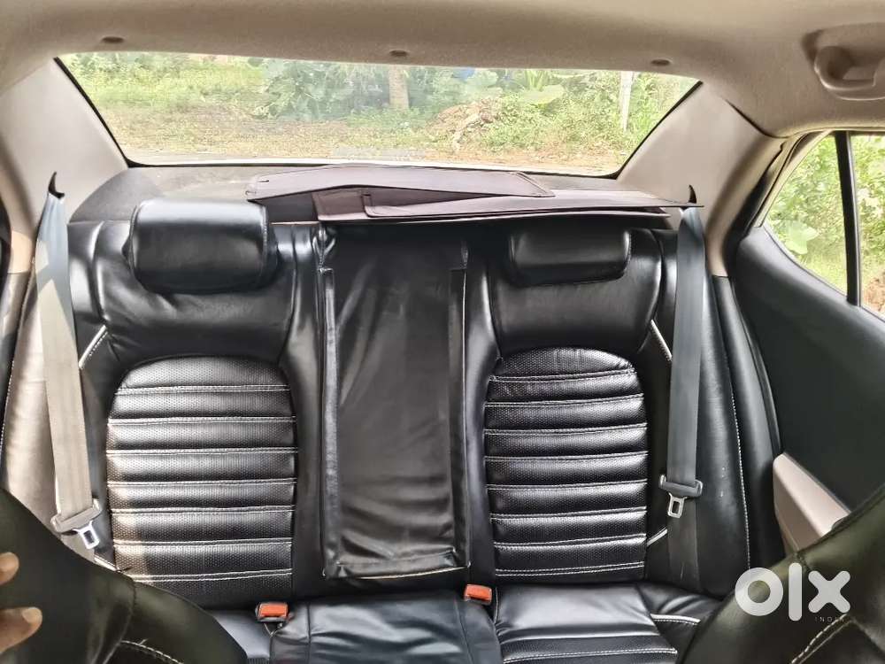 Hyundai Xcent 2016