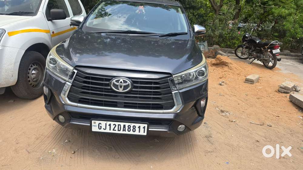 Toyota Innova Crysta Diesel 2016