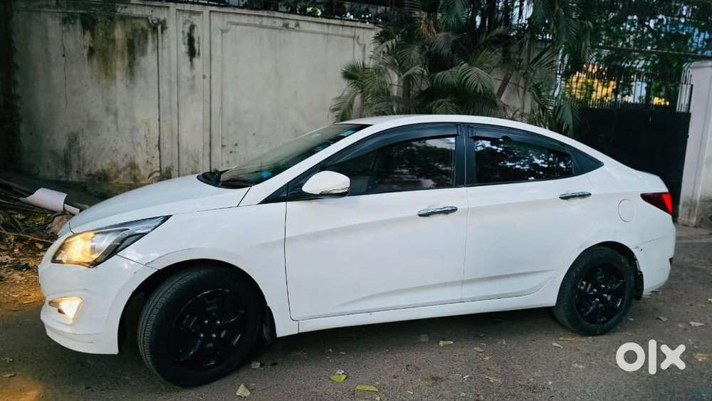 Hyundai Verna 2017