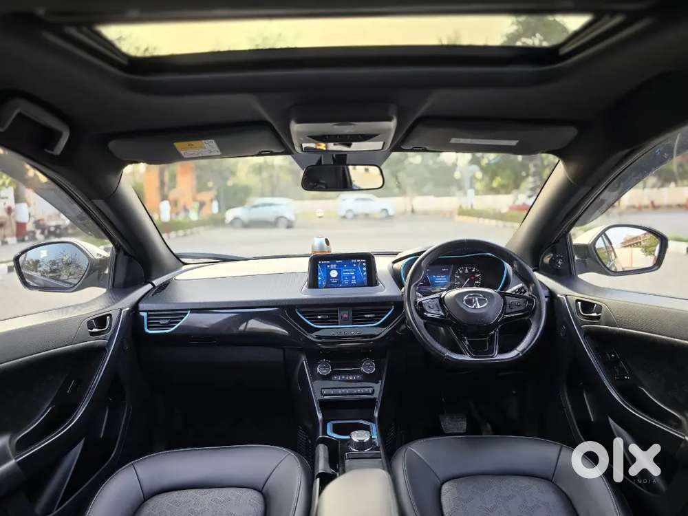 Tata Nexon Ev Xz+luxury Pack Dark Edition