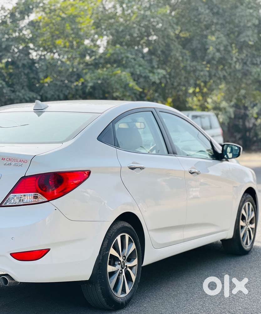 Hyundai Verna Fluidic 1.6 Vtvt Sx Automatic, 2014, Petrol