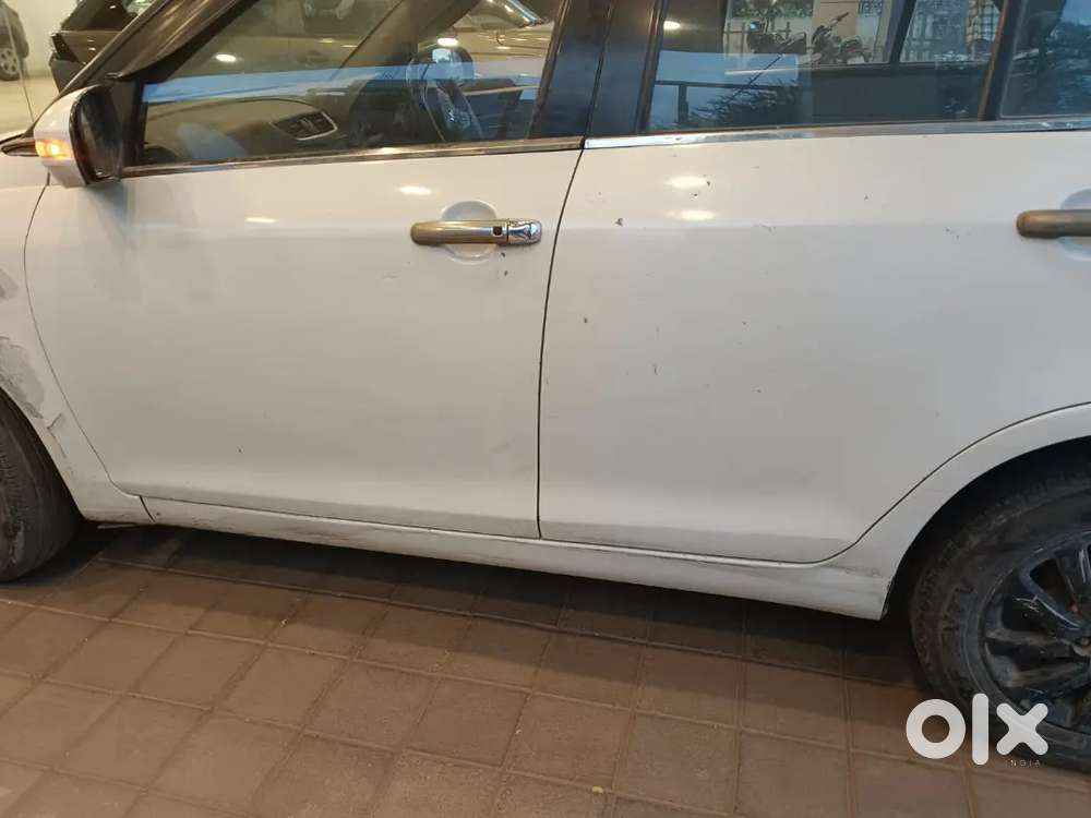Maruti Suzuki Dzire 2017 Petrol 54500 Km Driven
