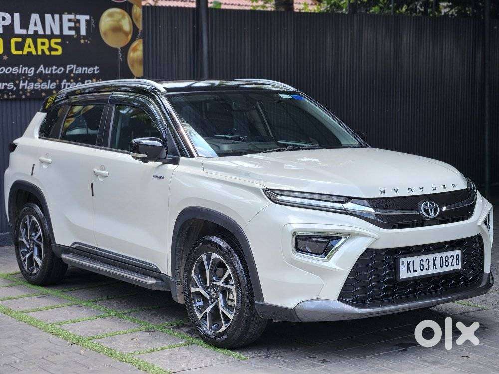 Toyota Urban Cruiser Hyryder 1.5 V Hybrid, 2024, Petrol