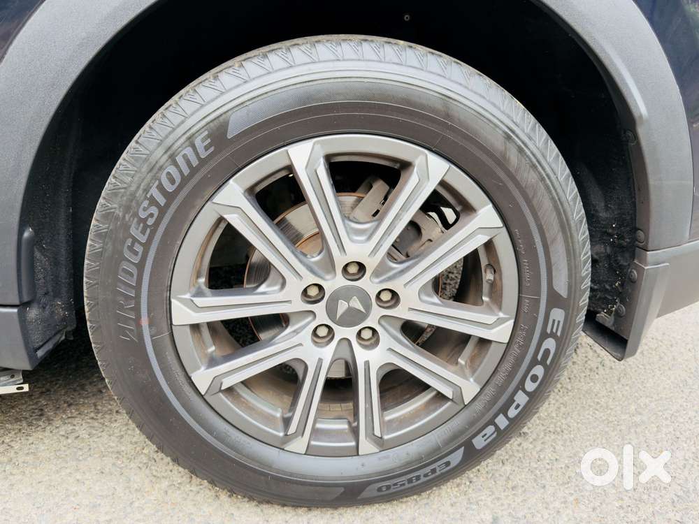 Mahindra Xuv700 2.2 Ax 7 Diesel Mt Luxury Pack Str, 2022, Diesel