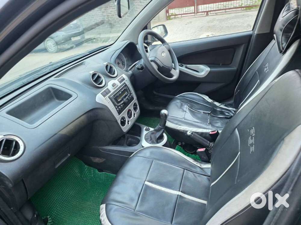 Ford Figo 2012-2015 Diesel Celebration Edition, 2012, Diesel