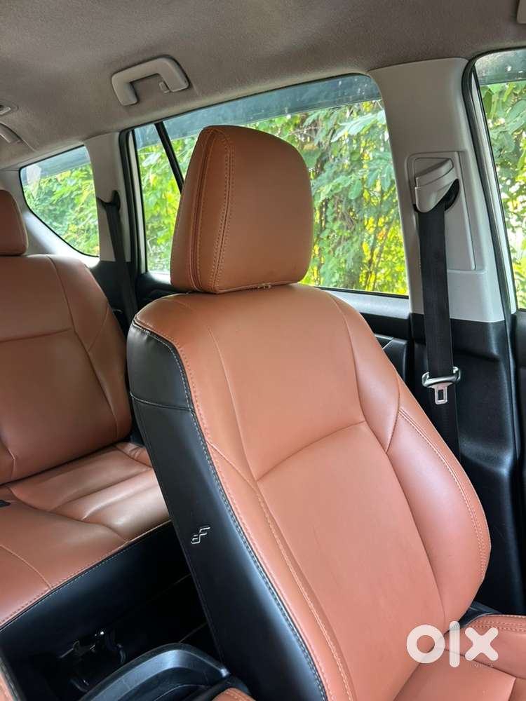 Toyota Innova Crysta 2019