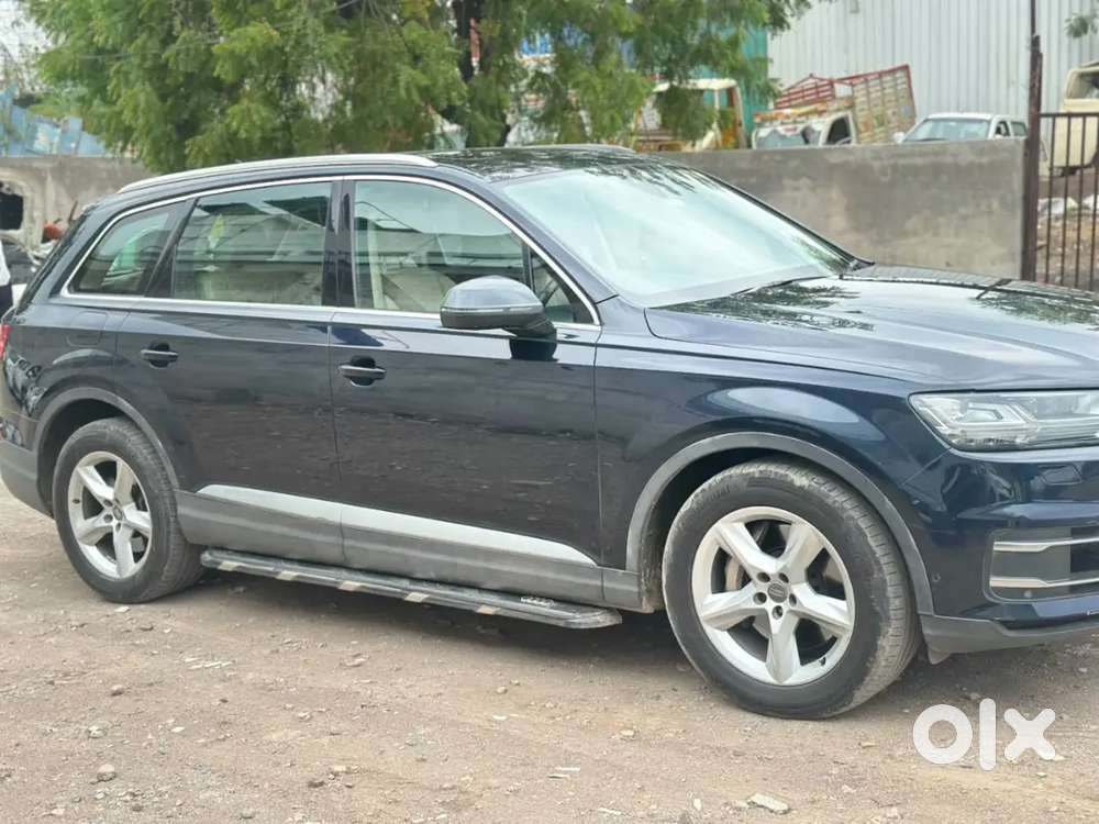 2017 Audi Q7 45 Tdi Technology  Diesel  ~1.0 Lakh Km