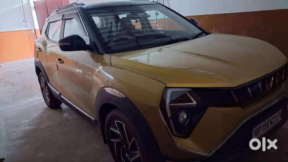 Xuv 3xo Ax7 Automatic Petrol