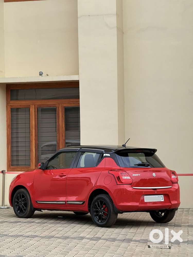 Maruti Suzuki Swift Vvt Zxi, 2018, Petrol