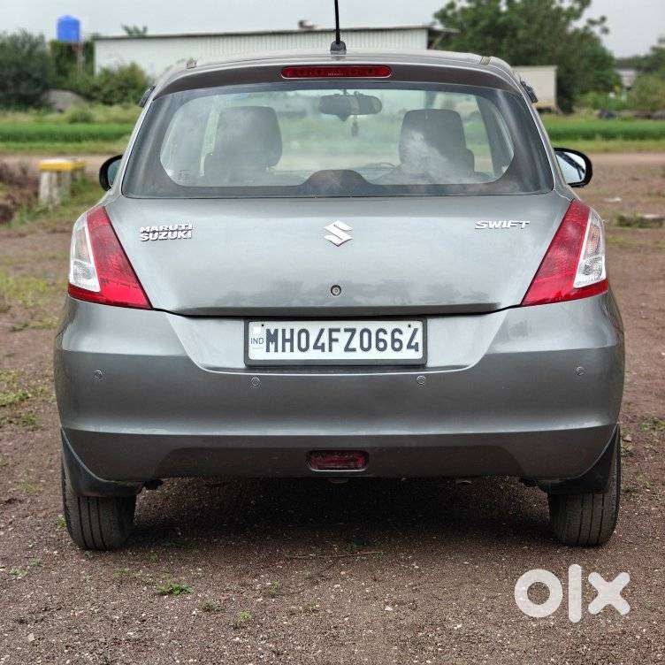 Maruti Suzuki Swift Vxi, 2012, Petrol