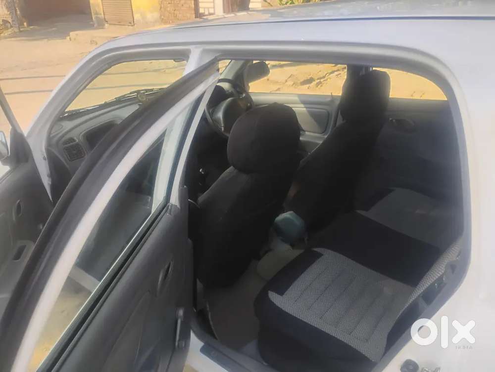 Maruti Suzuki Alto 2010 Lxi
