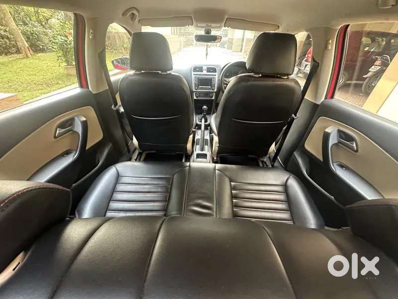 Volkswagen Polo Petrol Highline 1.2l, 2016, Petrol