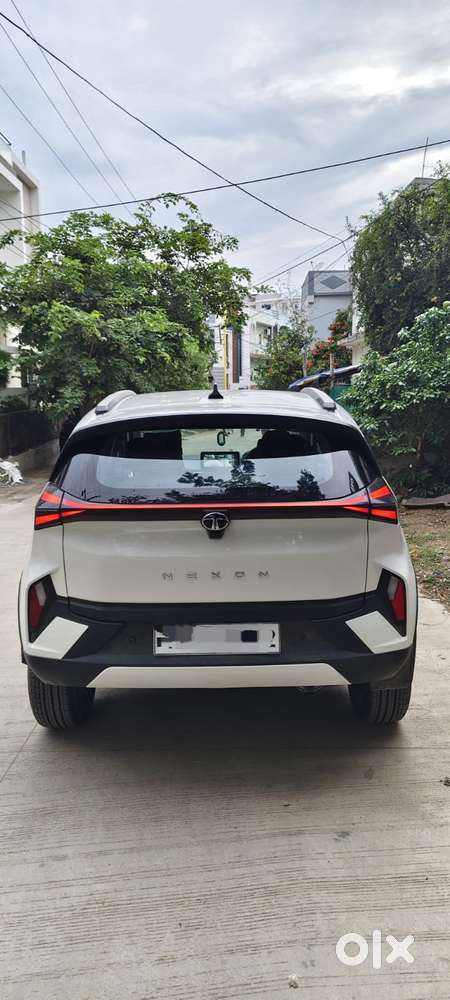 Tata Nexon Creative 1.2 Revotron Petrol 6 Mt Dt, 2024, Petrol