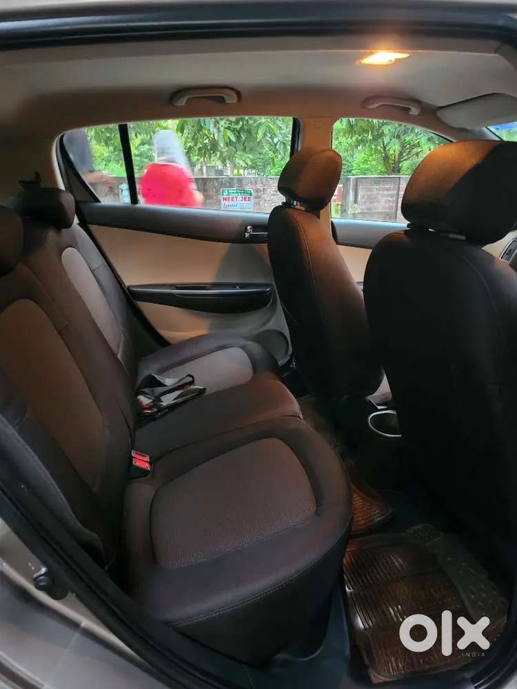 Hyundai I20 Sportz Petrol 2013