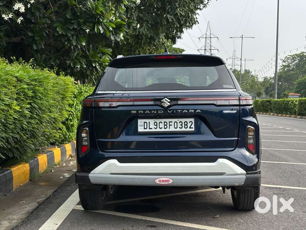 Maruti Suzuki Grand Vitara 1.5 Delta Smart Hybrid At, 2024, Petrol