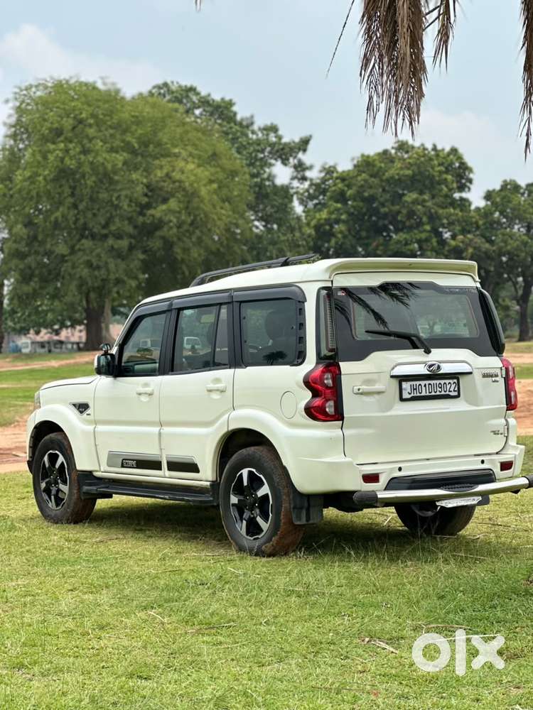 Mahindra Scorpio S11 Mt 7s, 2020, Diesel