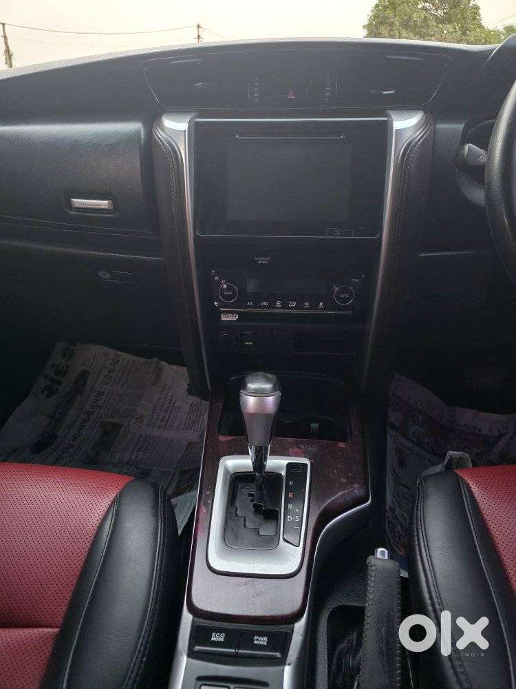 Toyota Fortuner 3.0 4x2 Automatic, 2018, Diesel
