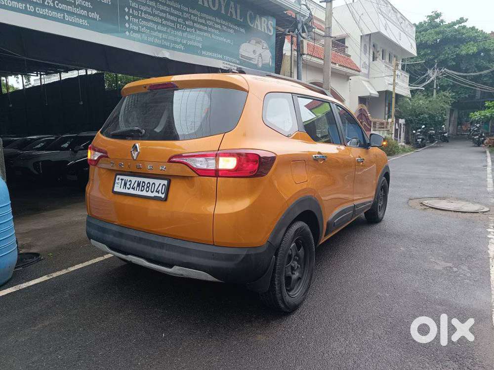 Renault Triber Rxz, 2024, Petrol