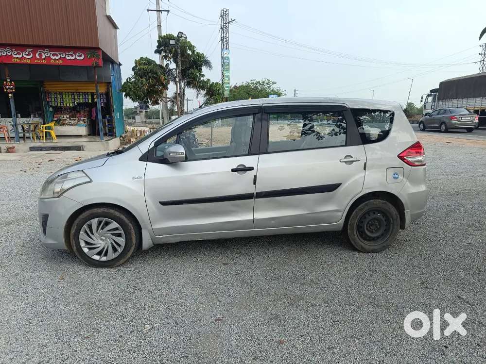 Maruti Suzuki Ertiga 2014 Diesel 160000 Km Driven