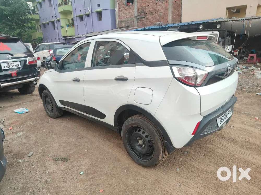 Tata Nexon Xm