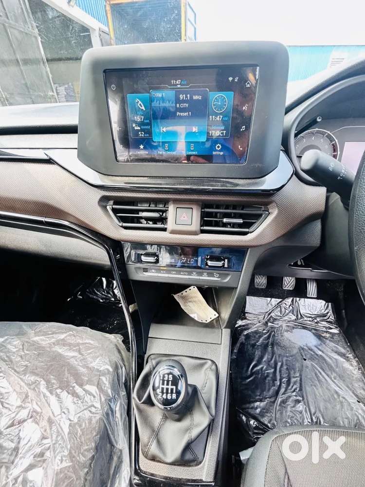 Maruti Suzuki Vitara Brezza 1.5 Vxi, 2026, Petrol