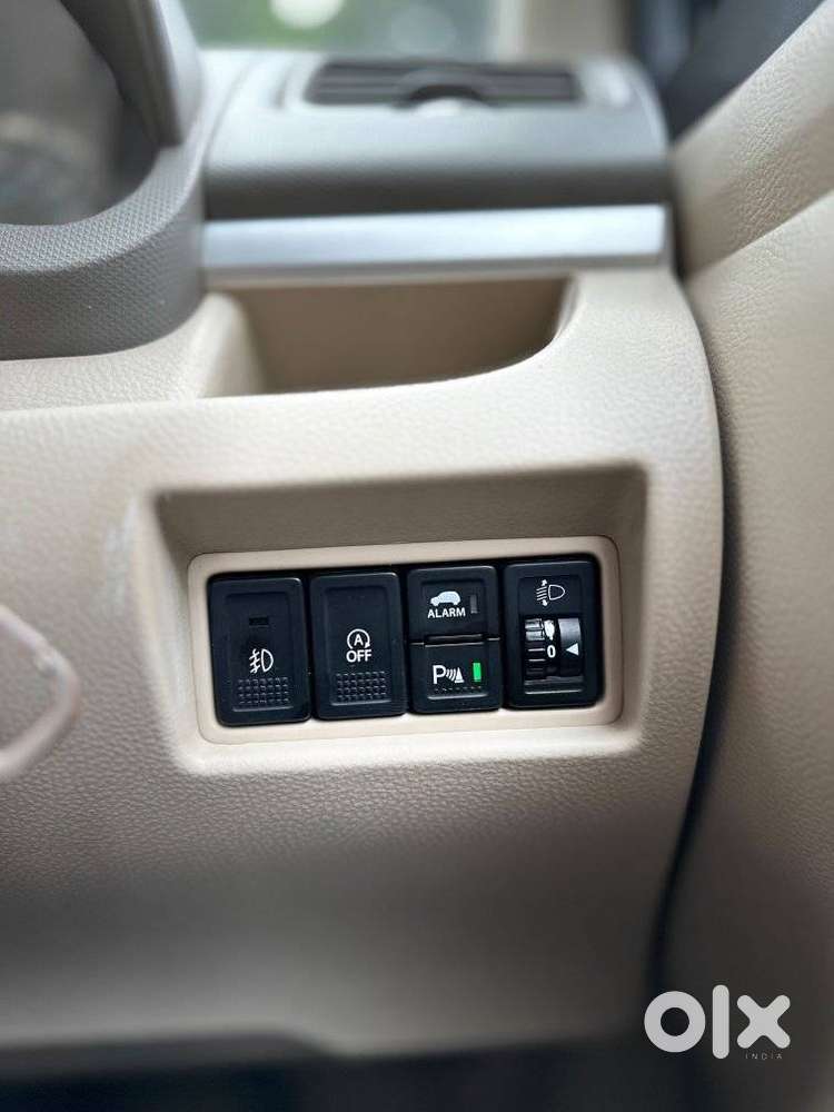 Maruti Suzuki Ertiga Maruti-suzuki-ertiga-zdi-plus, 2015, Diesel