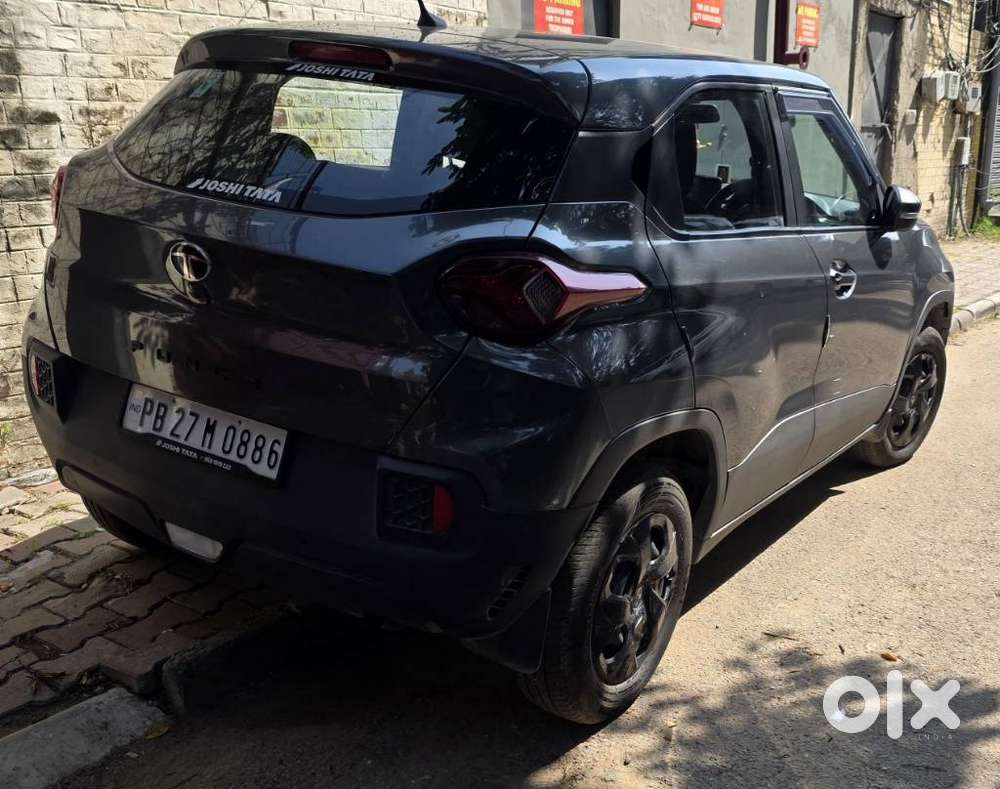 Tata Punch Creative Amt, 2025, Petrol