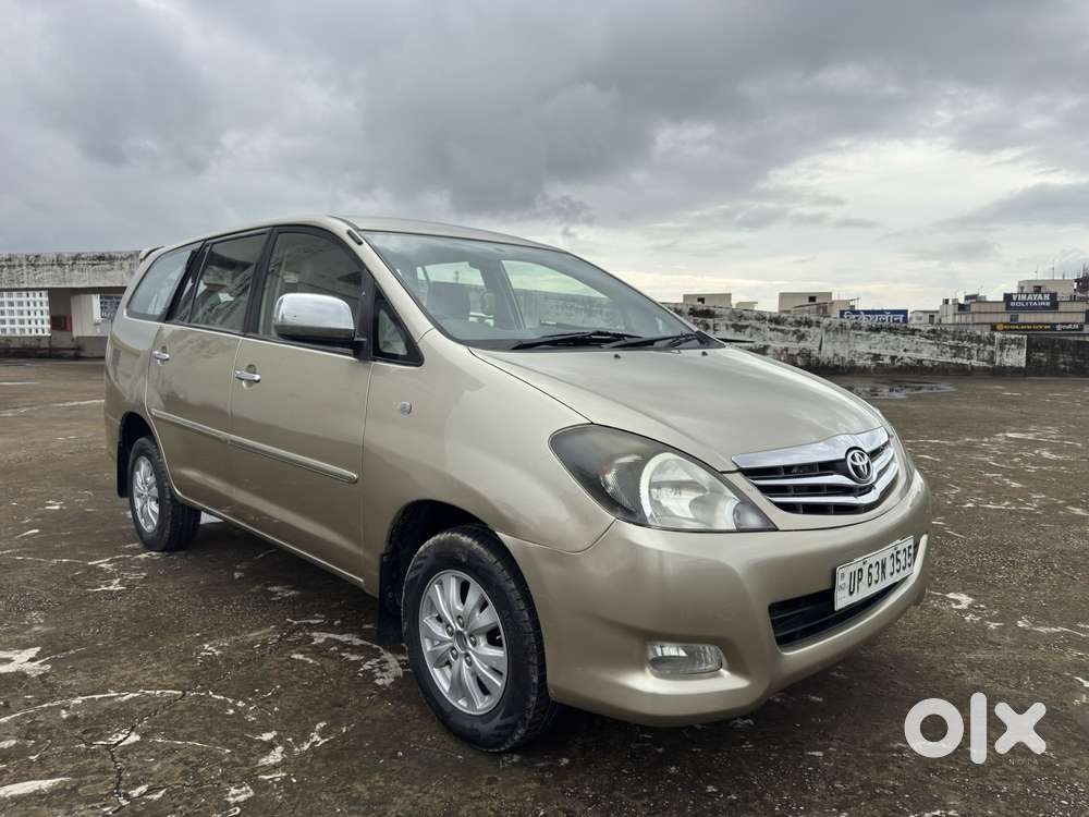 Toyota Innova 2.5 V 7 Str, 2011, Diesel