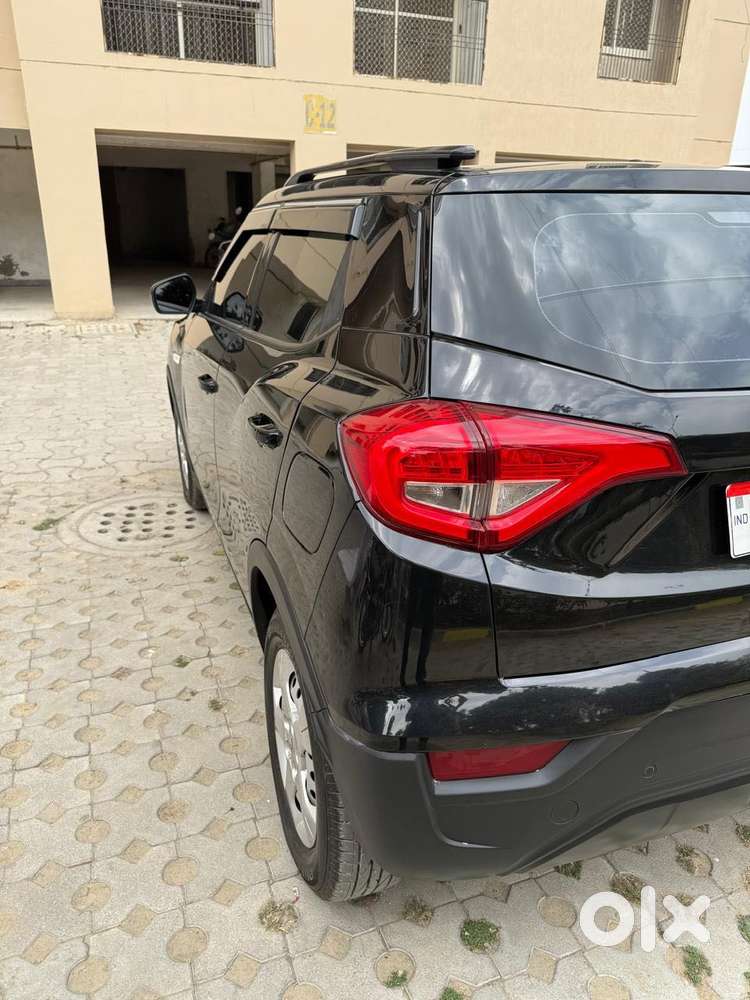 Mahindra Xuv300 W4, 2024, Petrol