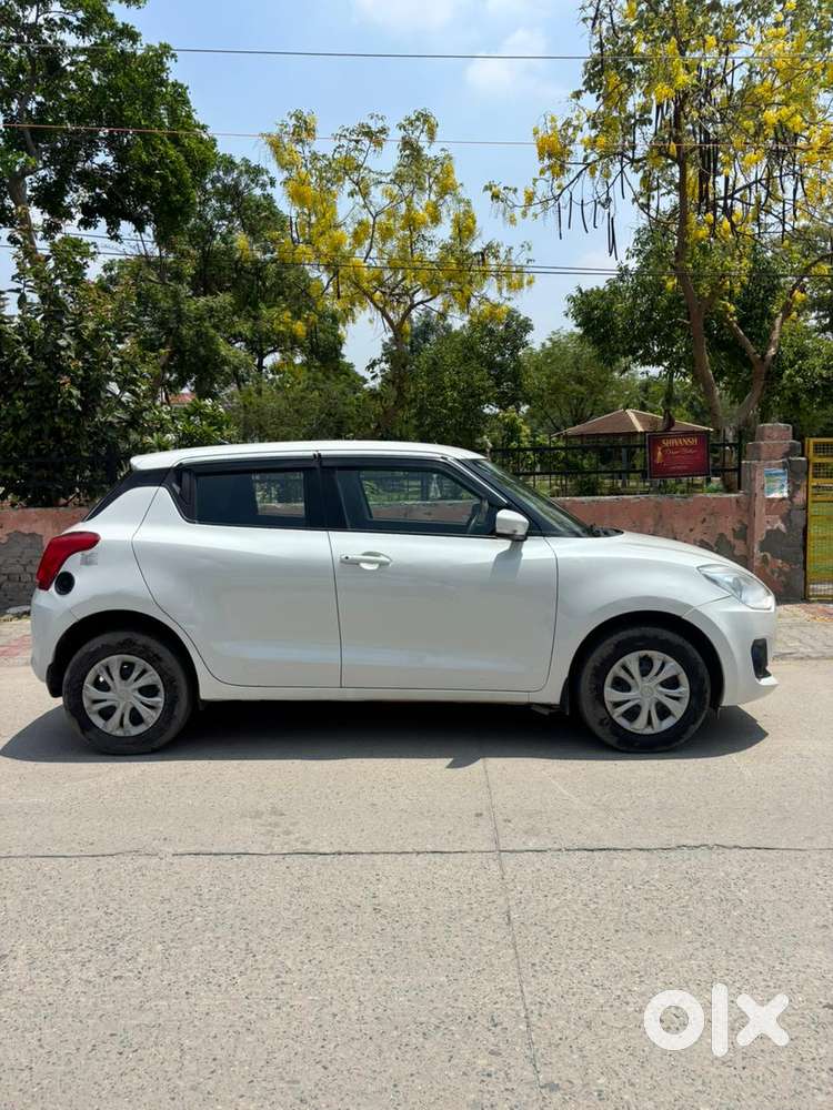 Maruti Suzuki Swift Vxi Cng, 2024, Cng & Hybrids