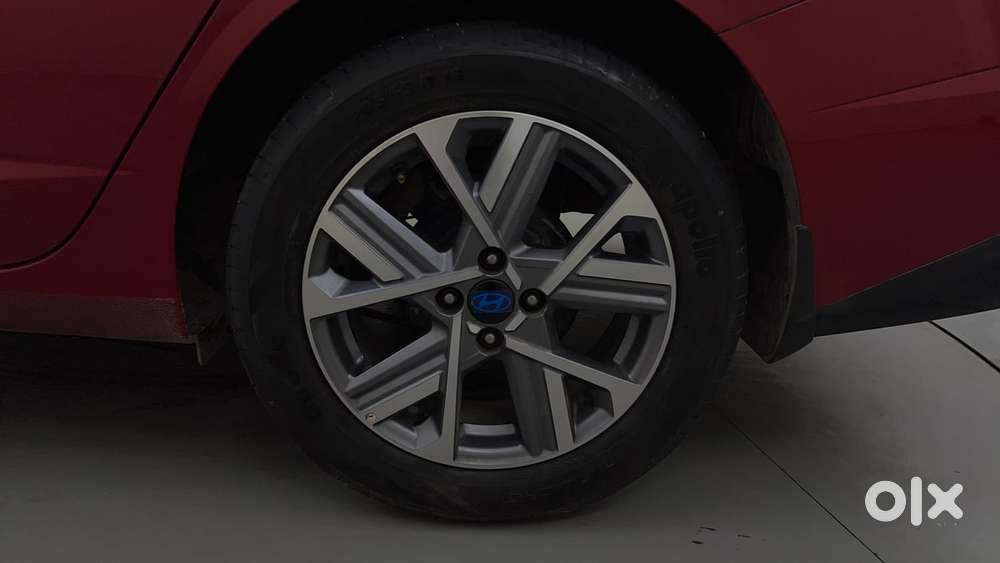 Hyundai Verna 1.5 Sx Petrol Mt, 2023, Petrol