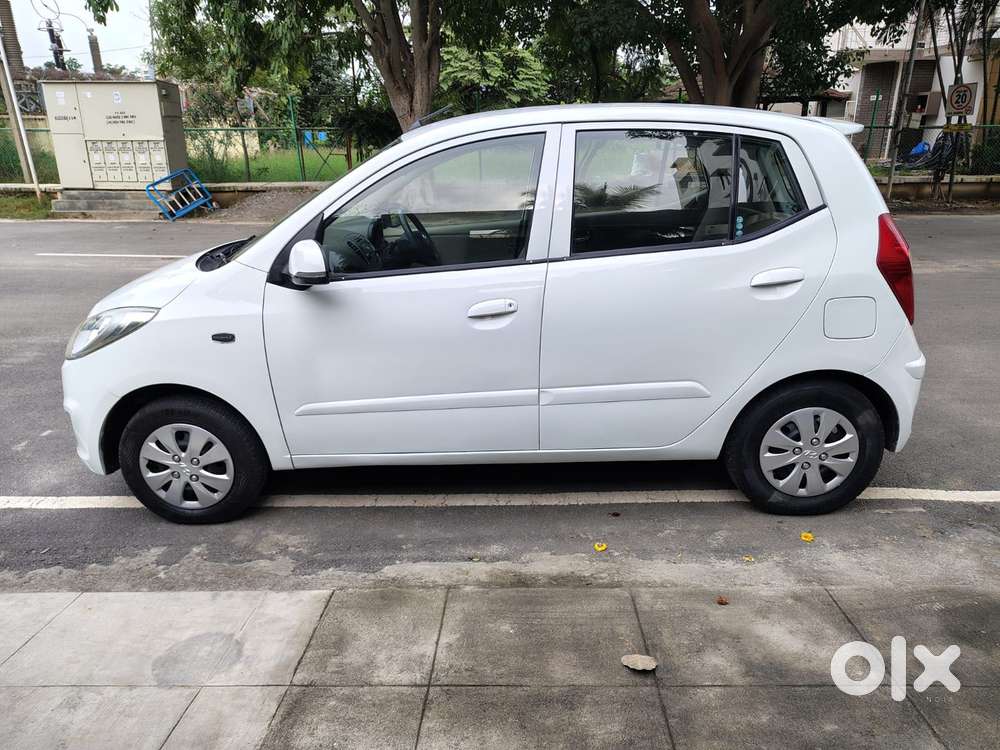 Hyundai I10 Sportz At, 2011, Petrol